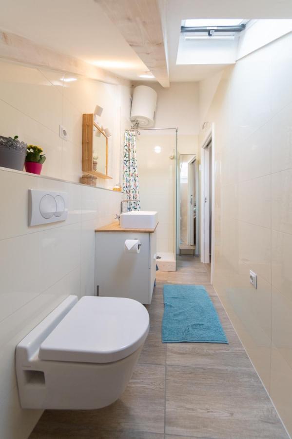 Sea Pearl Apartment Komiza Exterior photo